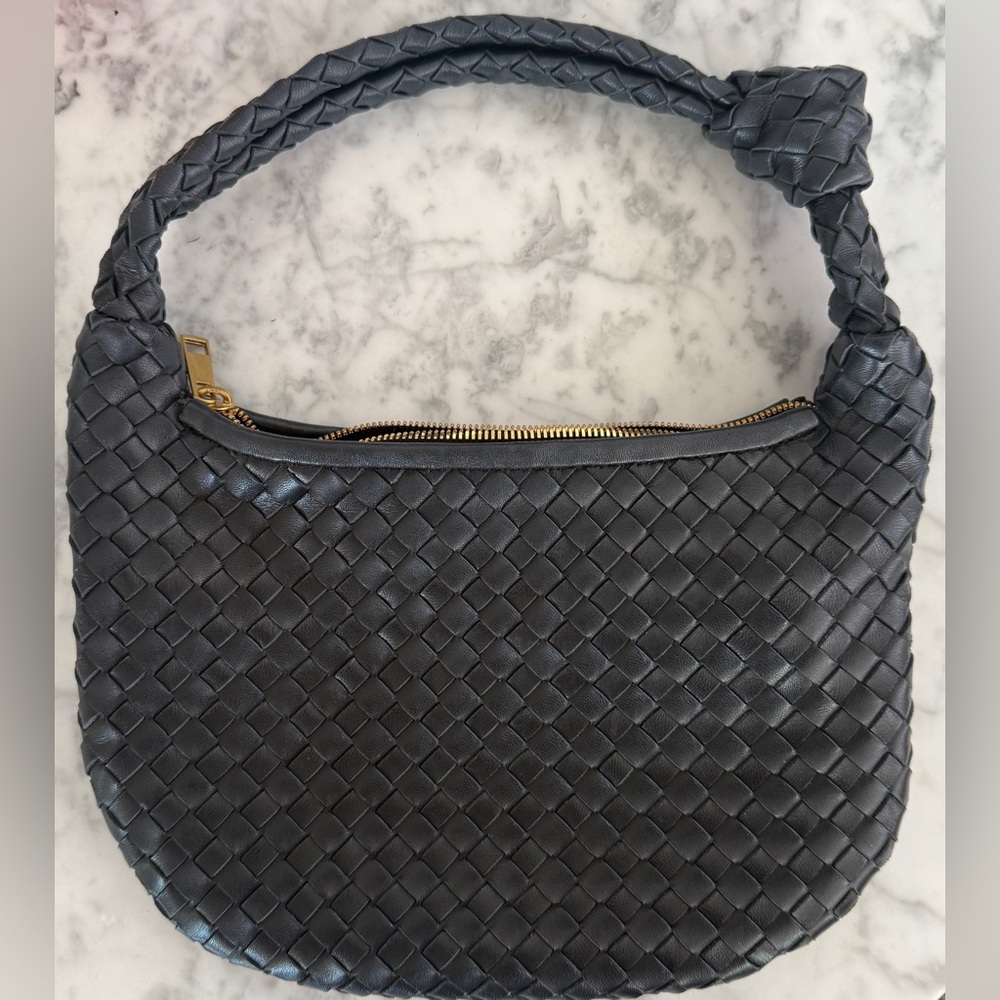 Quince Black Sheep leather Hobo Bag small